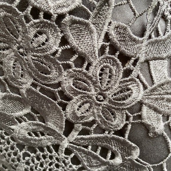 Black lace on black cocktail/formal strapless dress with flapper hem size M - Picture 3 of 6